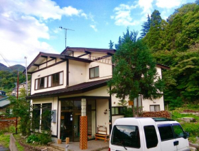 Matsuo House - Room Natsu